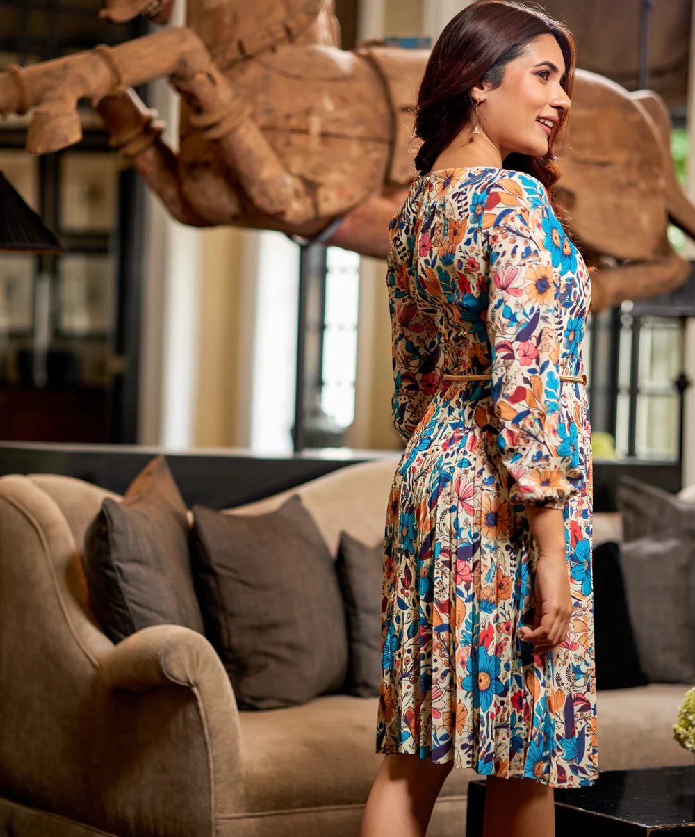 Pleated Long Sleeve Floral Neck Dress - Image 5