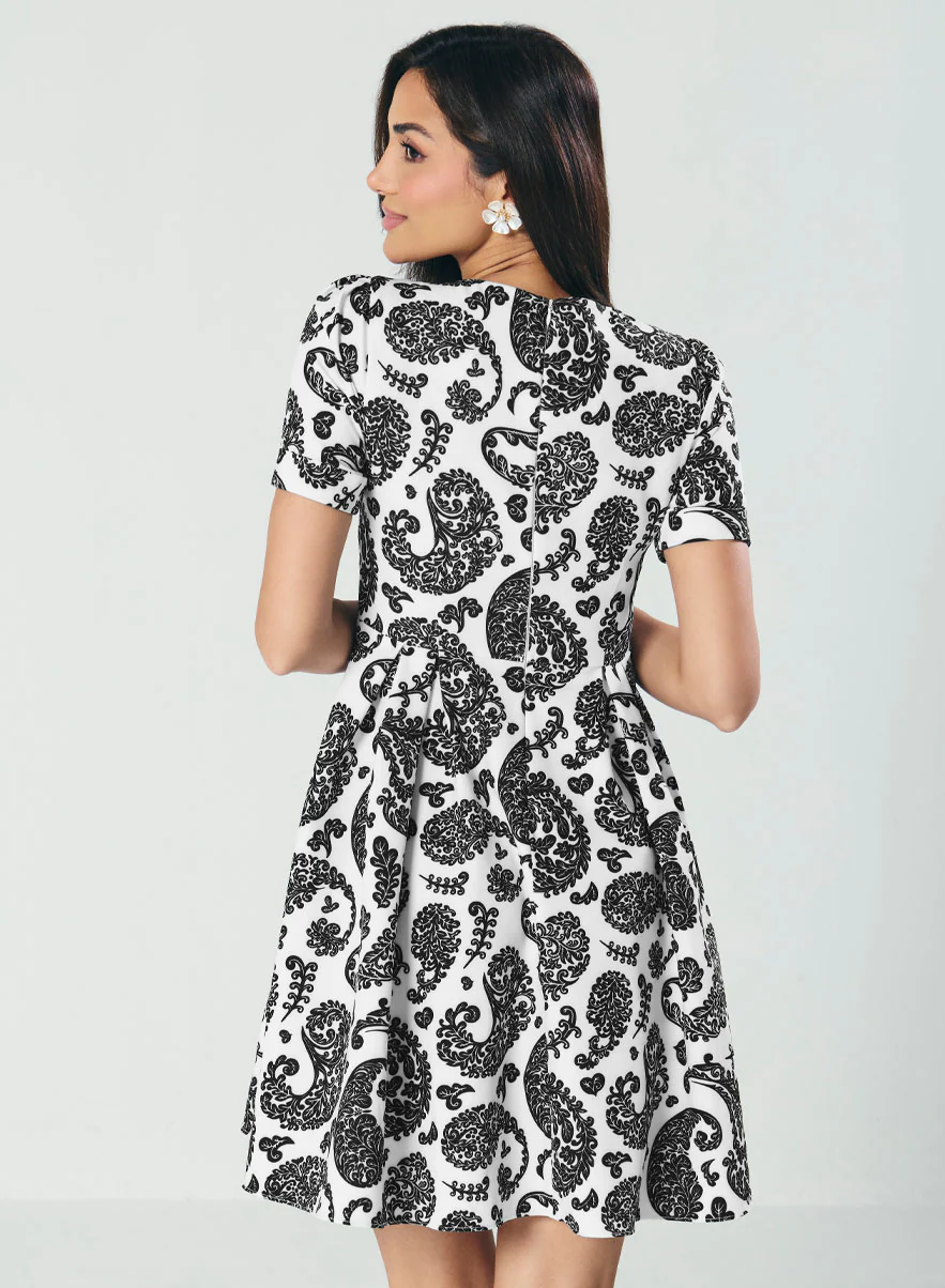 Printed Pleated Flared Midi Dress - Image 2