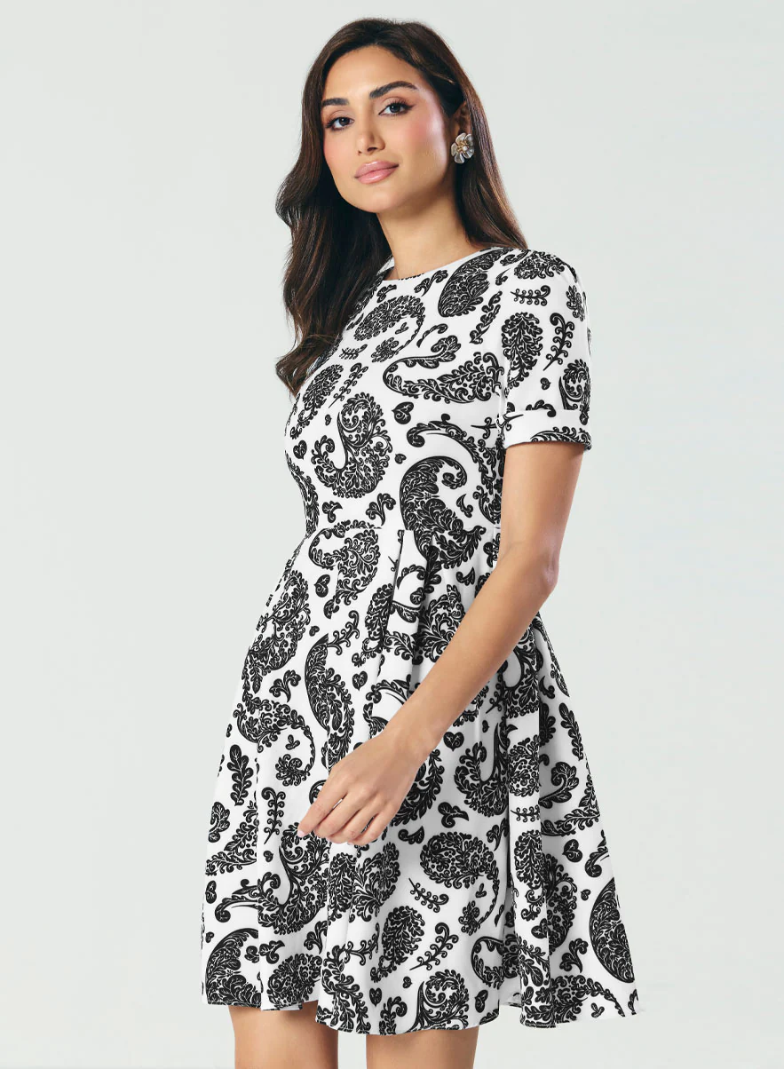 Printed Pleated Flared Midi Dress - Image 3