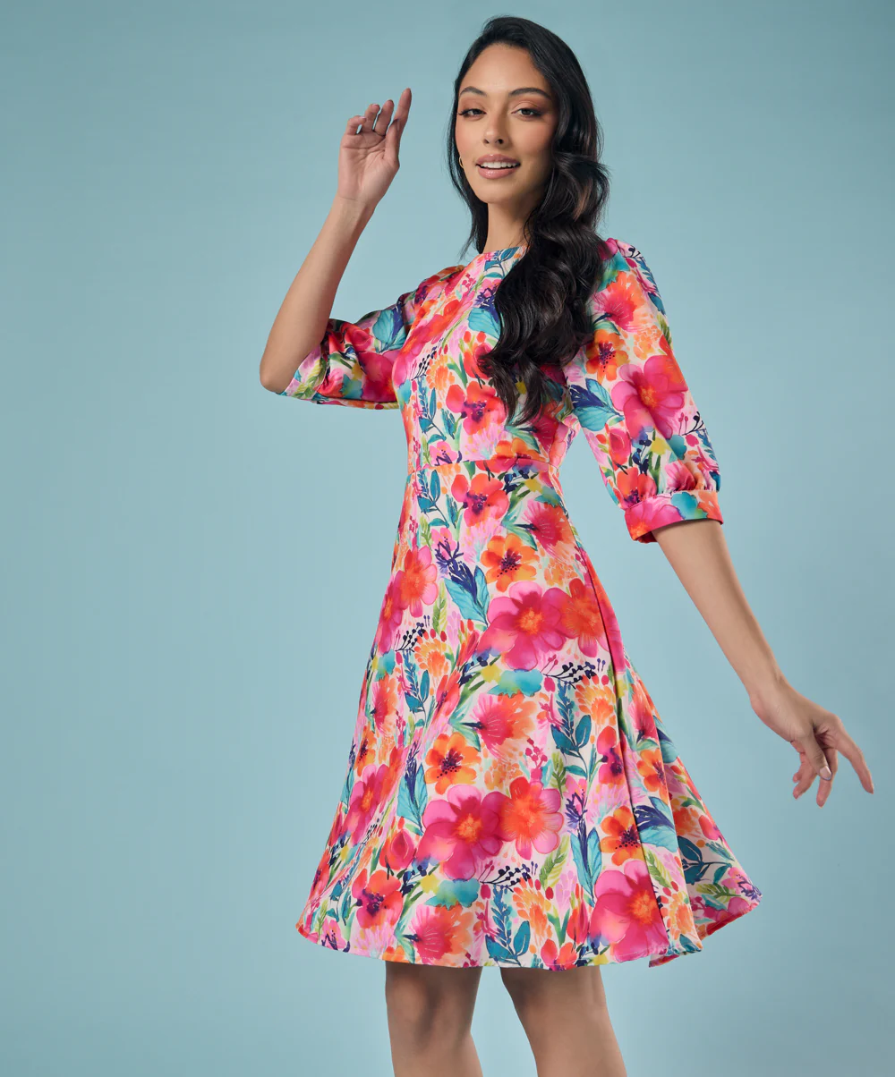 Puffed Sleeve Skater Dress - Image 3