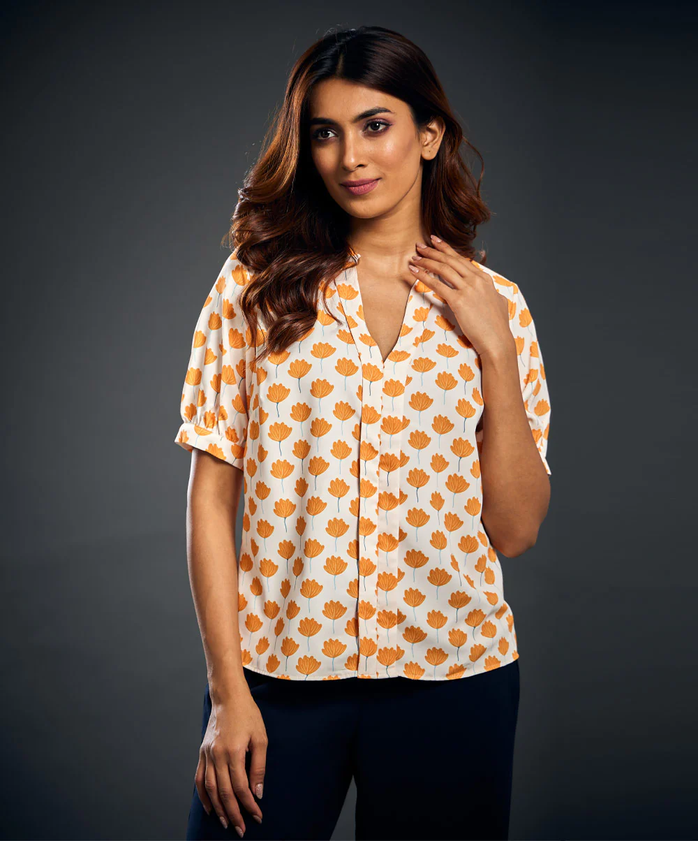Red Motif Printed Chiffon Front Detailed Top - Image 4
