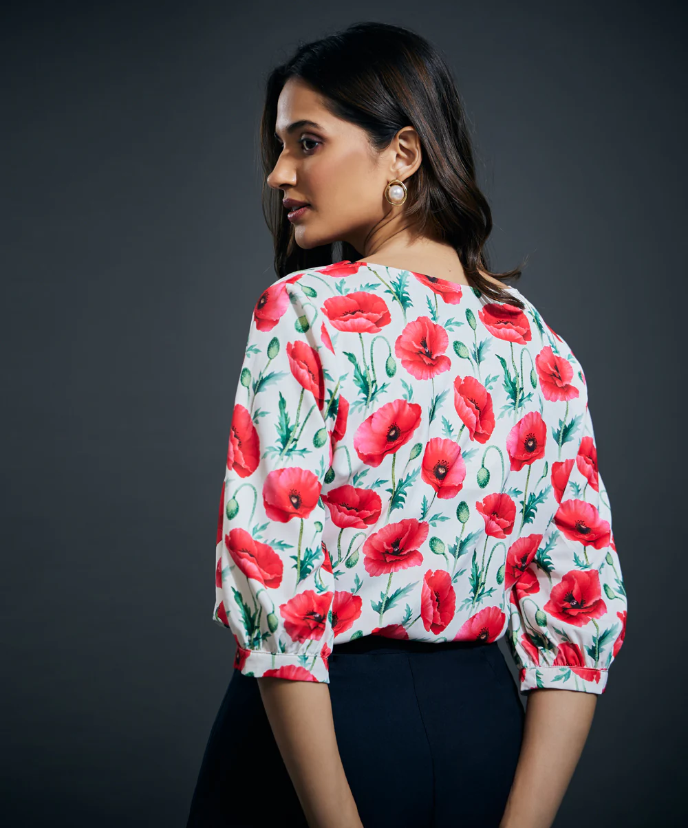 Printed Vneck Half sleeve top - Image 3