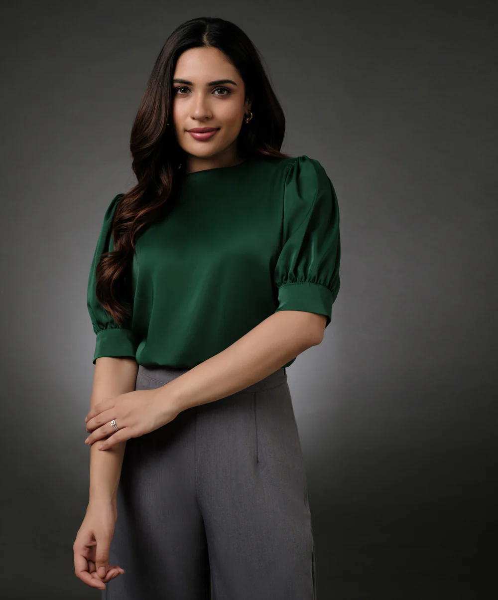 Round Neck Solid Satin With A Cuff - Image 2