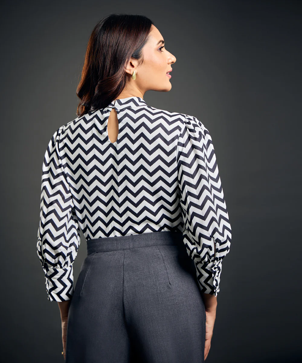 Round Standing Collar Half Sleeve Top - Image 4