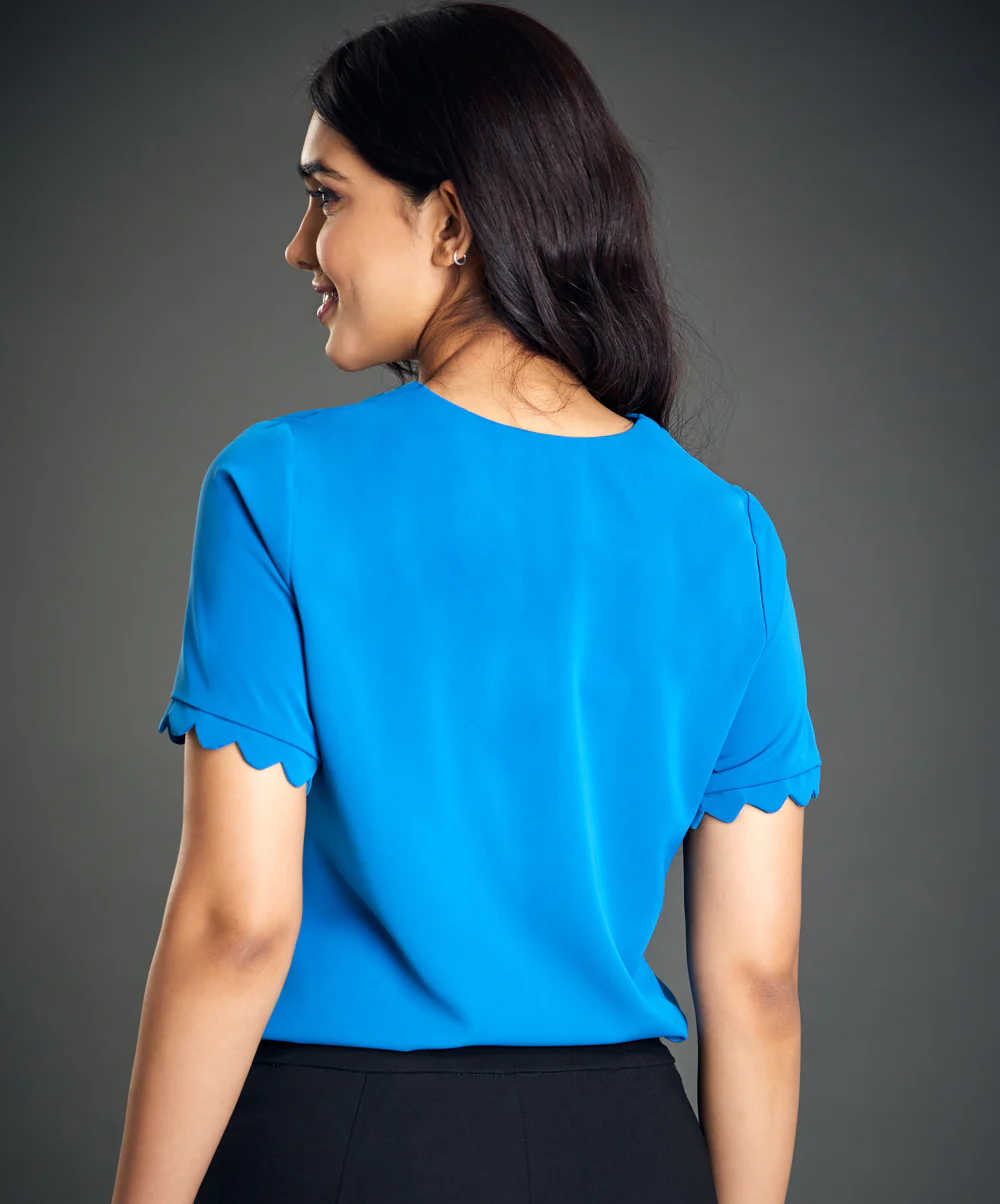 Scalloped Detailed Short Sleeve Blue Top - Image 4