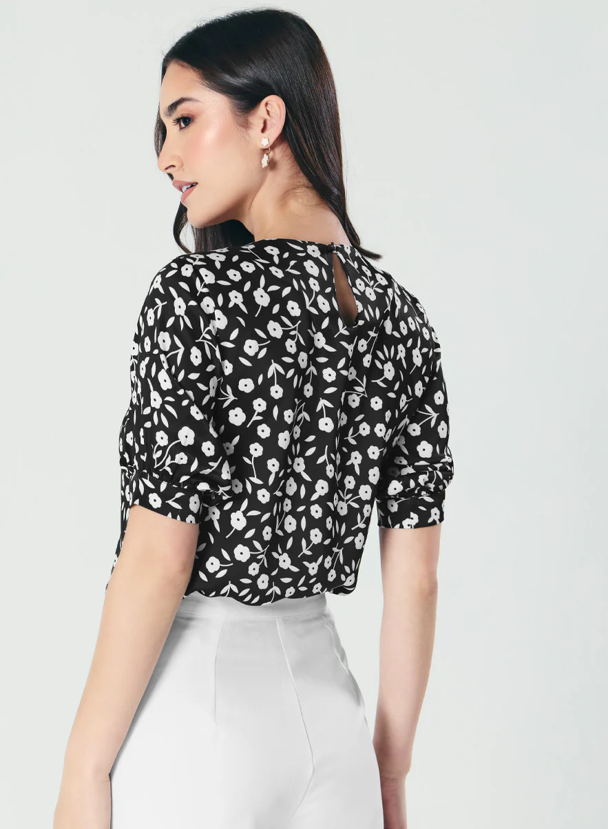 Short Sleeve Black White Printed Top - Image 2