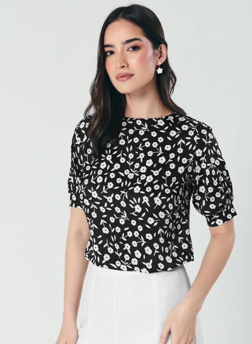 Short Sleeve Black White Printed Top - Image 4