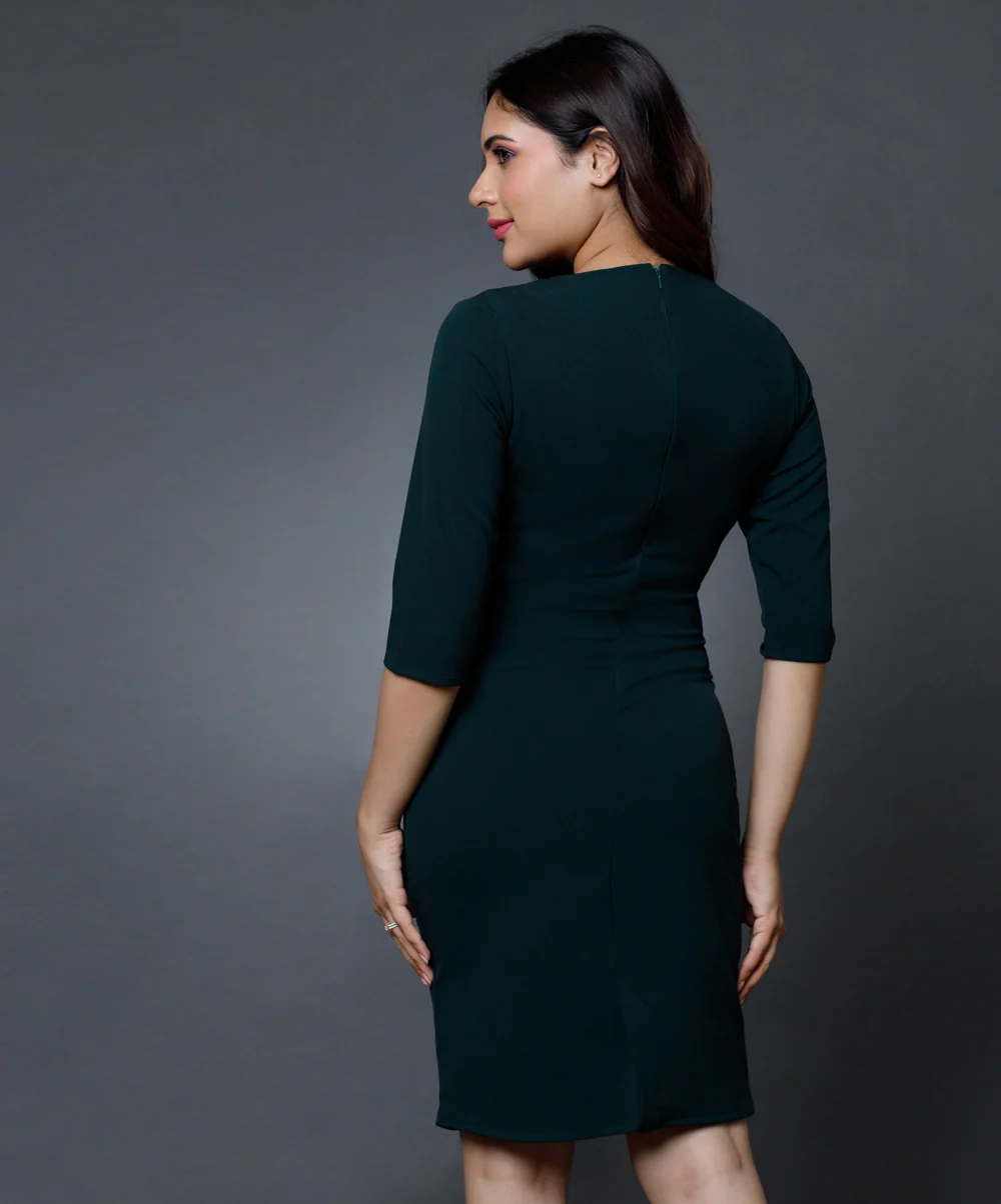 Side Pleated bodycon dress - Image 3