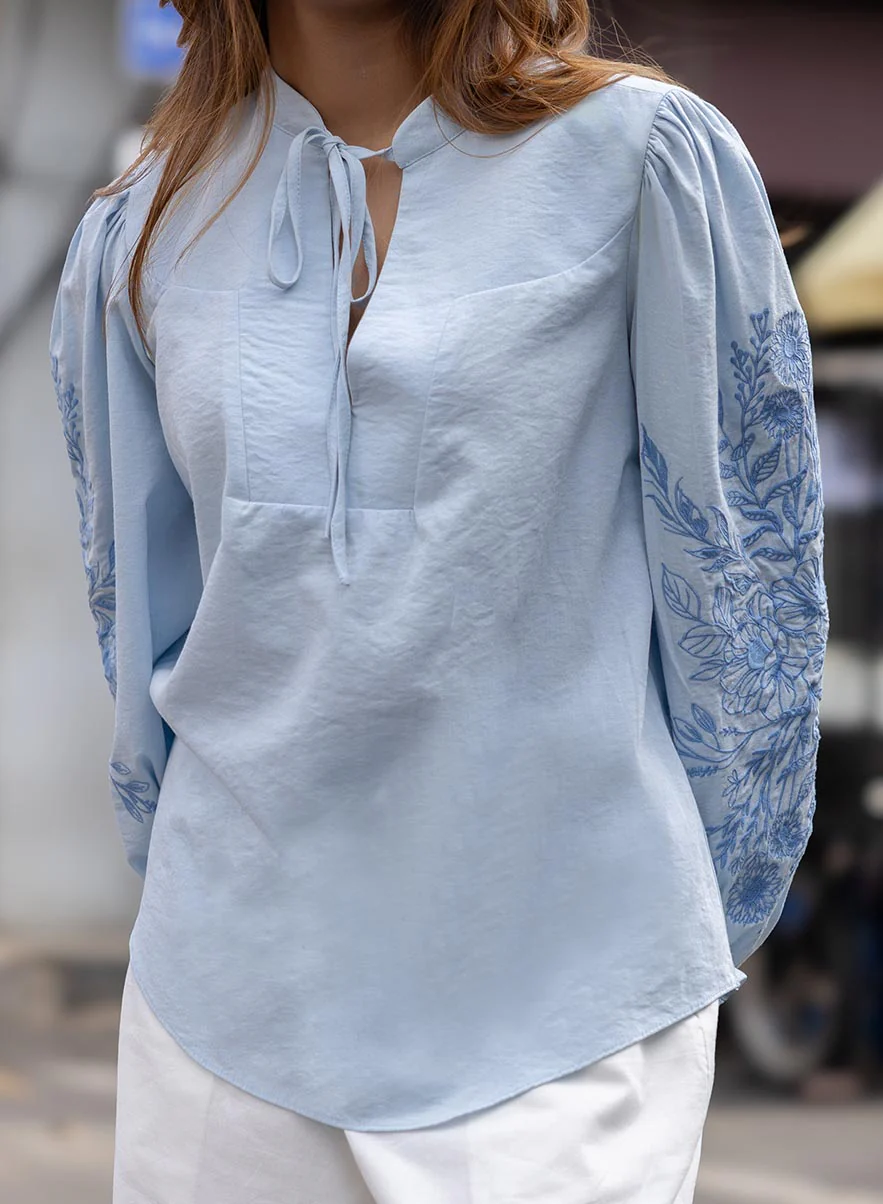 Side Sleeve Embroidered Blue Casual Top - Image 4