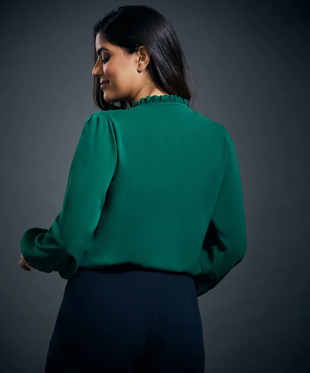 Side smocking done solid green top - Image 2
