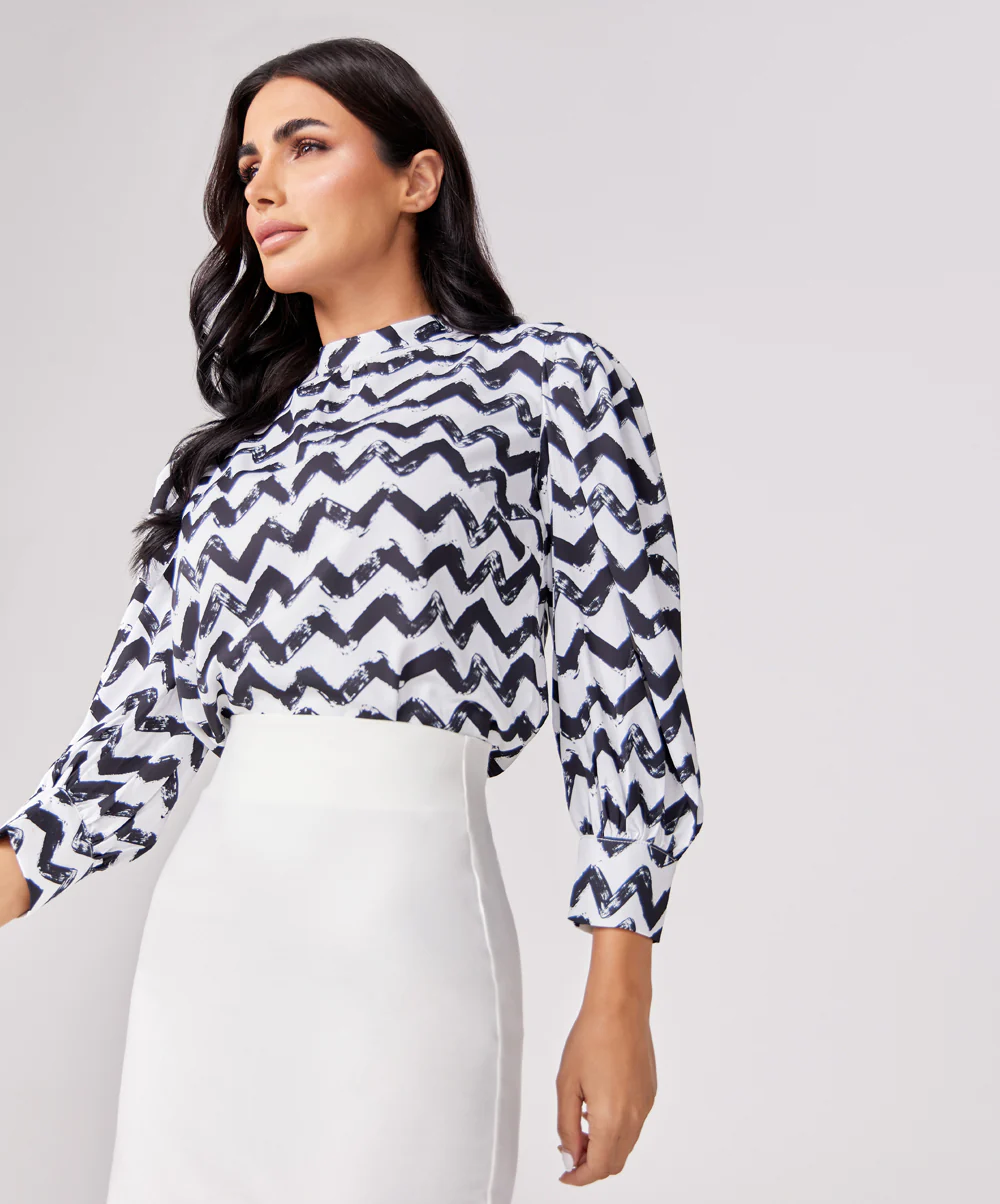 Sleeve Detailed Black & White Chiffon Top - Image 5
