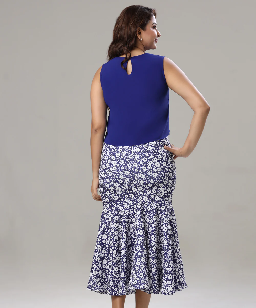 Sleeveless Chiffon Flared Blue Top - Image 4