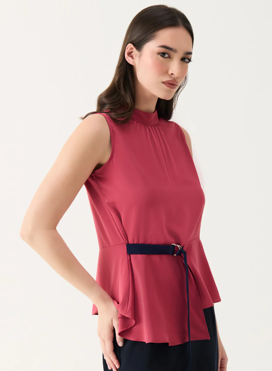 Sleeveless D-Ring Belt Dark-Pink Top - Image 3