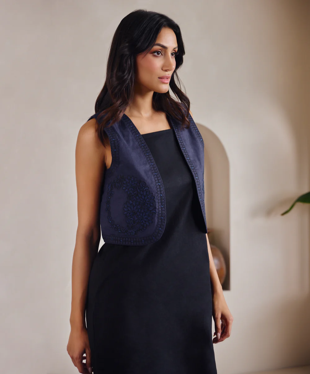 Sleeveless Embroidered Linen Blue Waist Coat - Image 3