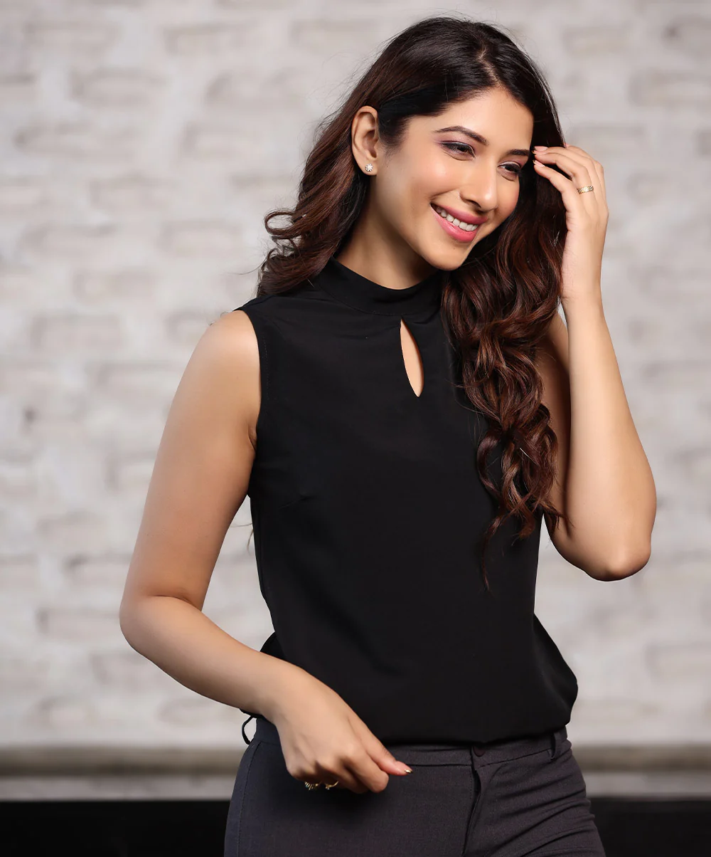 Sleeveless Standing Collar Black Top