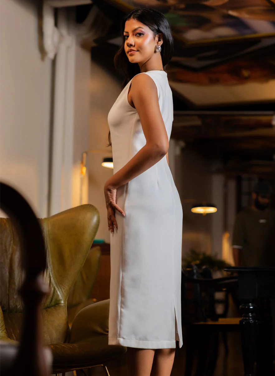 Sleveless Aline Formal Dress - Image 9