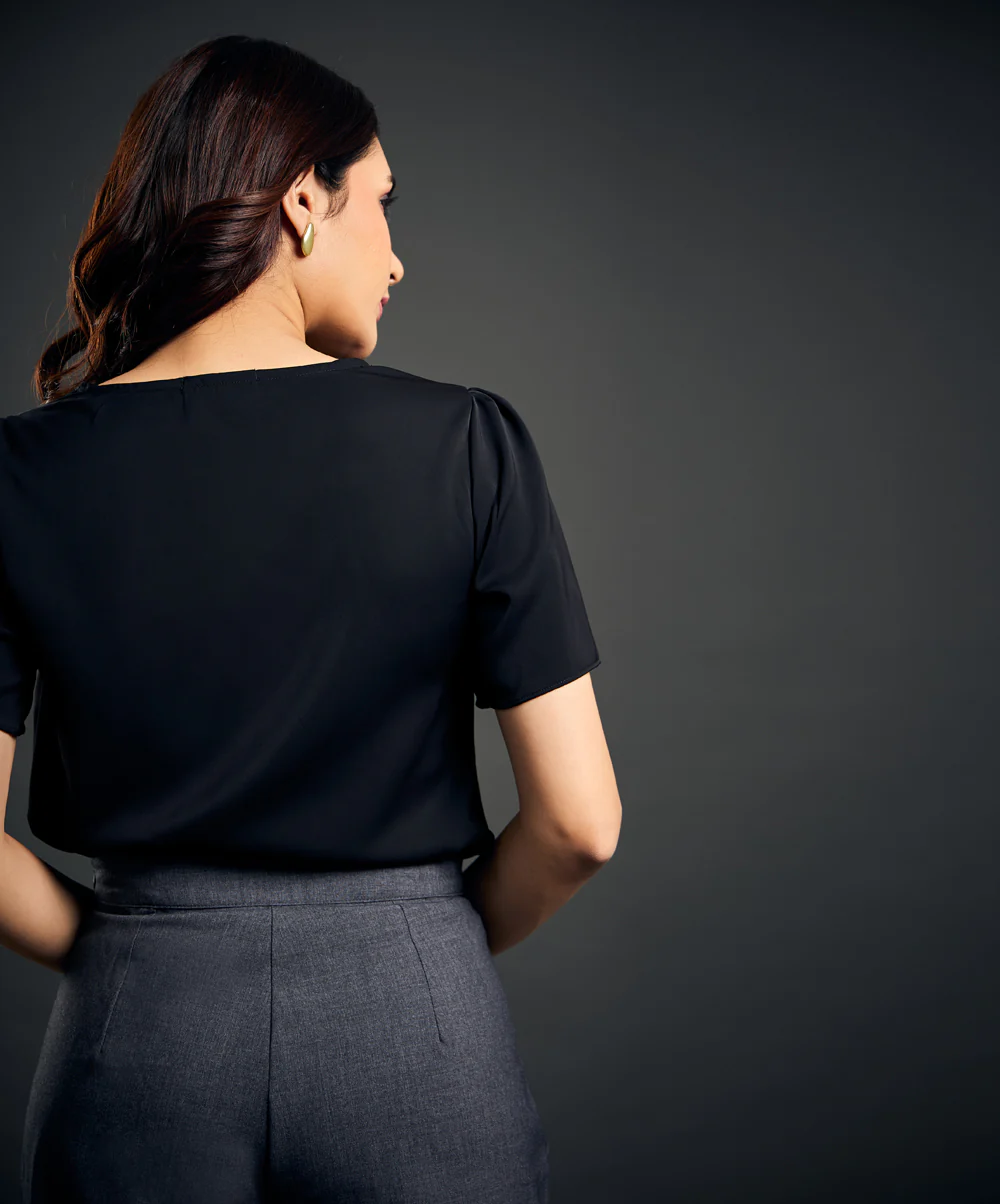 Solid Asymmetrical Neck Puff Sleeve Blouse - Image 5