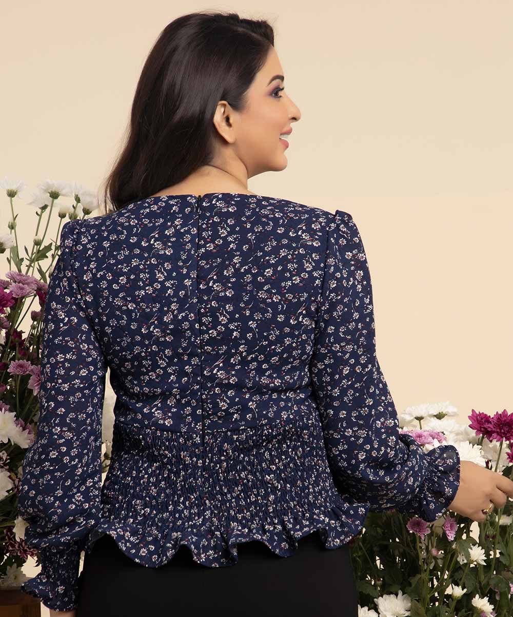 Straight Vneck Printed Long Sleeve Top - Image 2