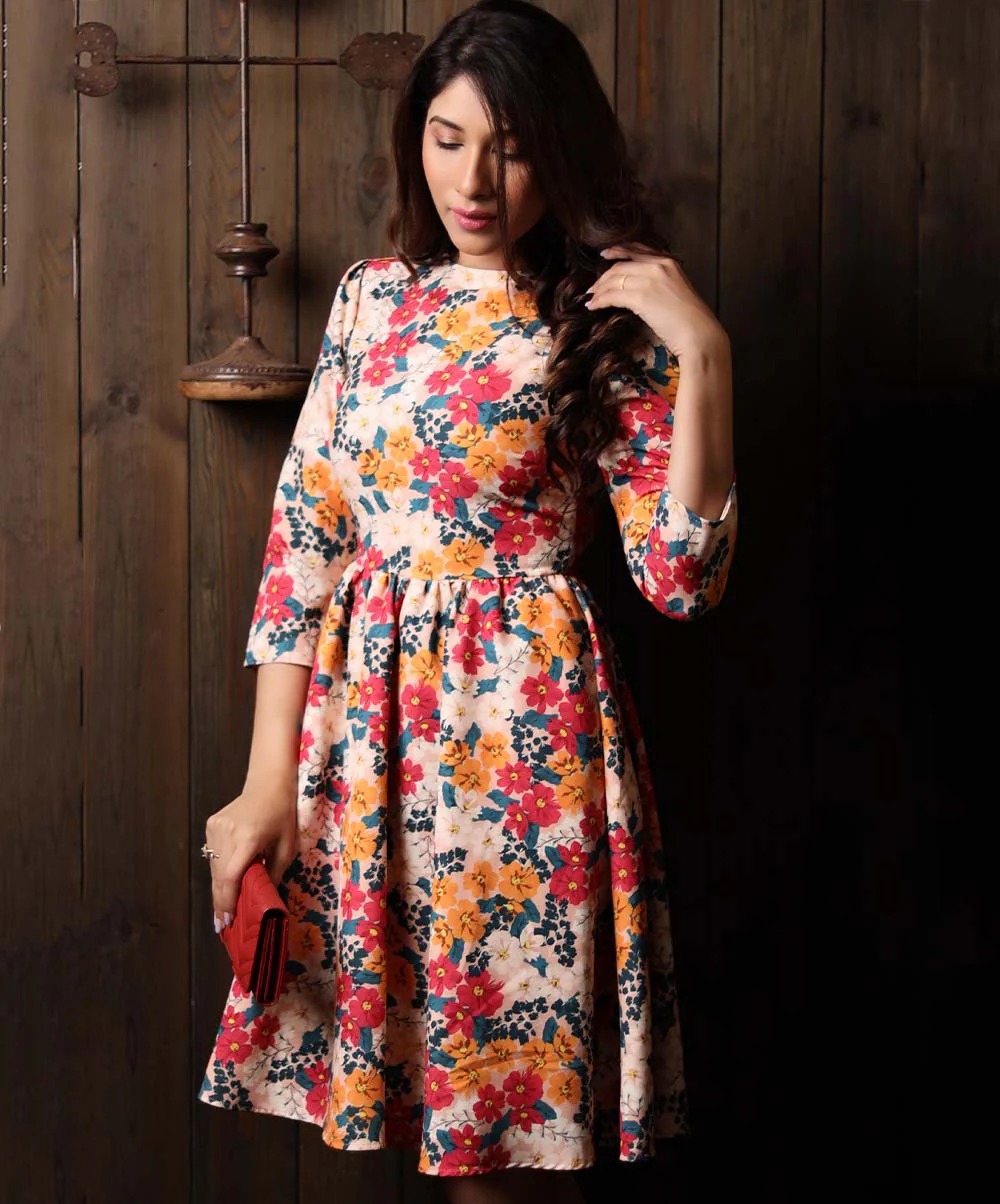 Three Quarter Sleeve Round Neck Dress - Image 2