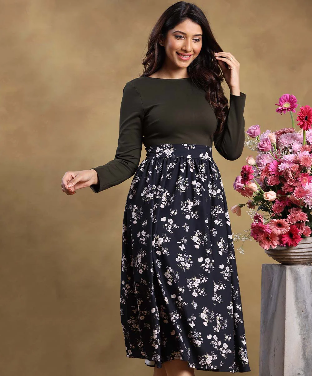 Two Tone Half Sleeve Dress
