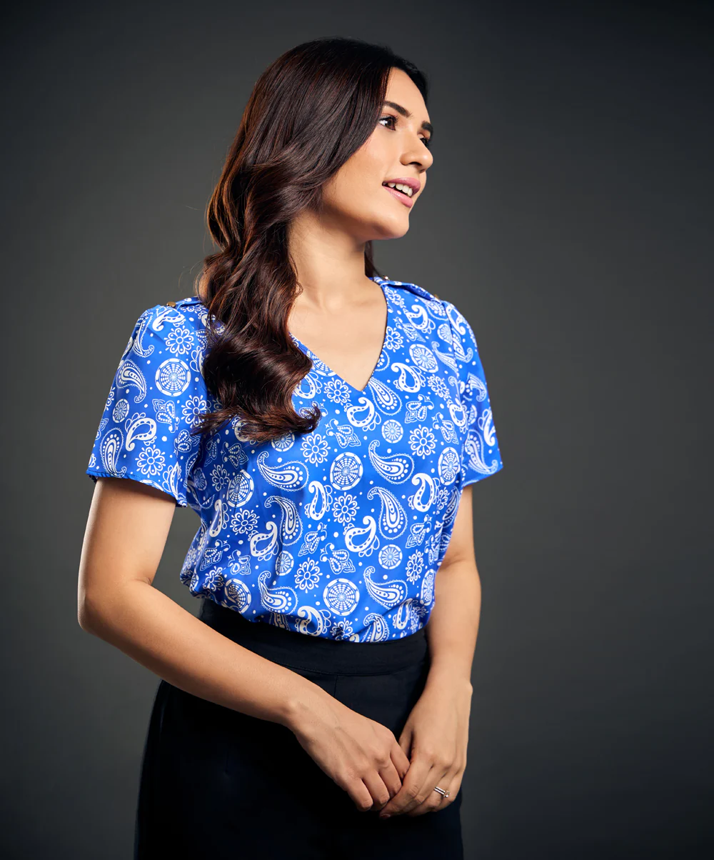 Vneck Shoulder Buttoned Blue Top - Image 3
