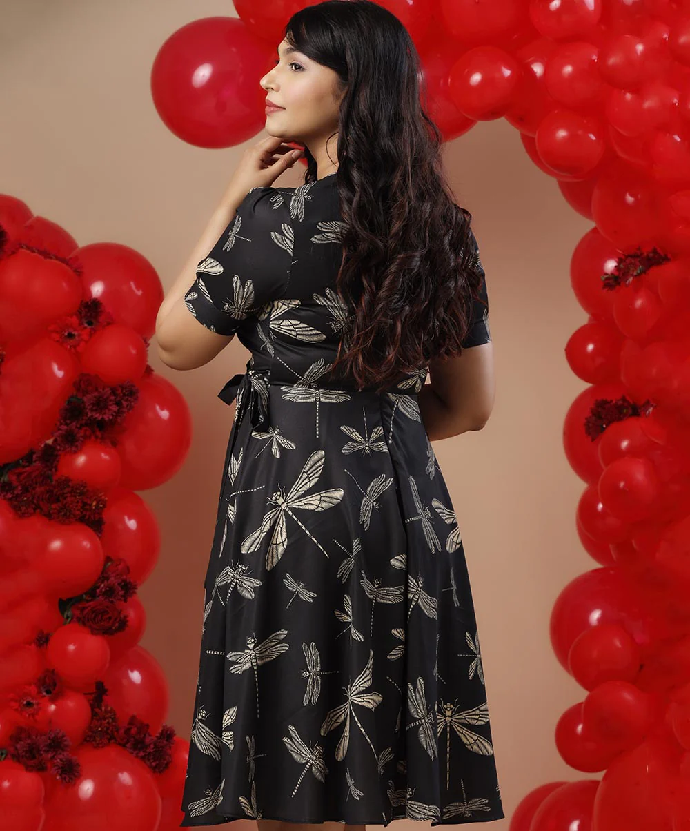 Vneck Sleeve Detailed Printed Dress - Image 2