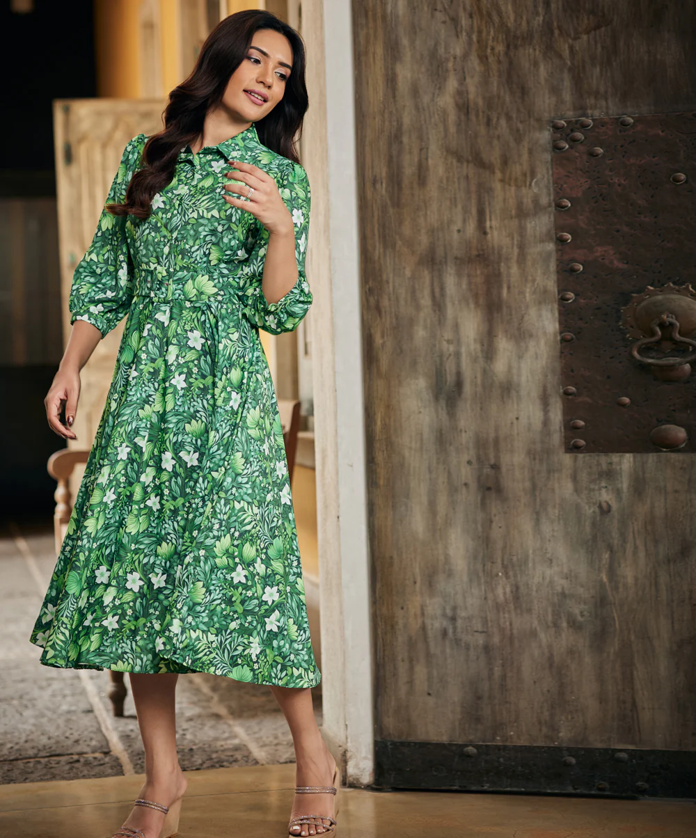 Wild Green Leave Printed Shirt Dress - Image 3