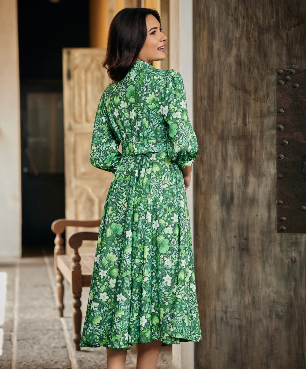 Wild Green Leave Printed Shirt Dress - Image 4